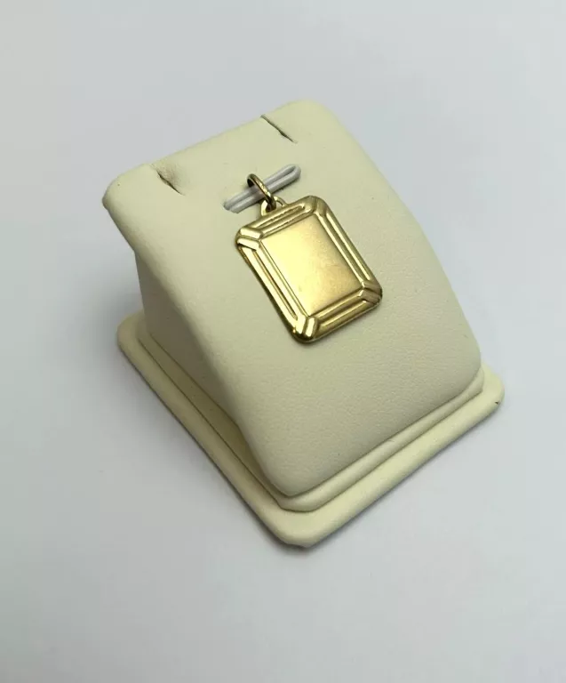 piekna-zlota-zawieszka-rodzaj-wyrob-jubilerski