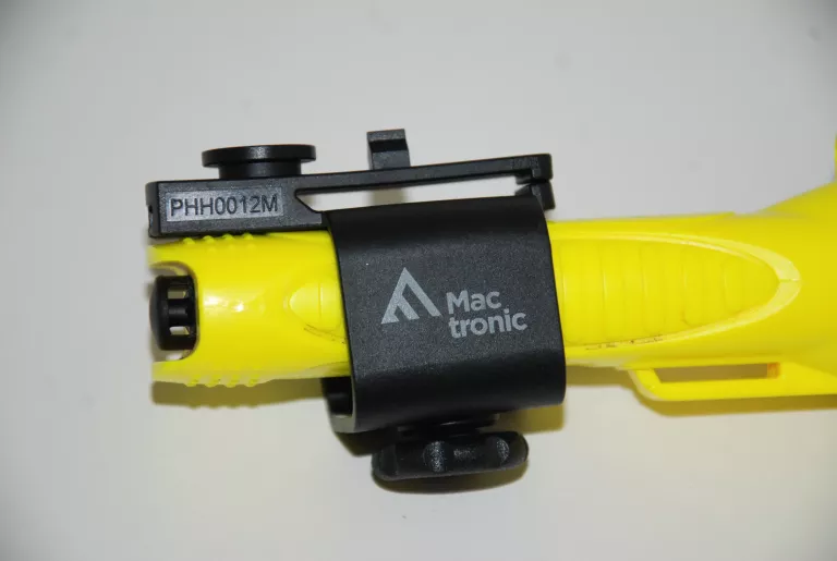 LATARKA RĘCZNA STRAŻACKA MACTRONIC FIRE 02