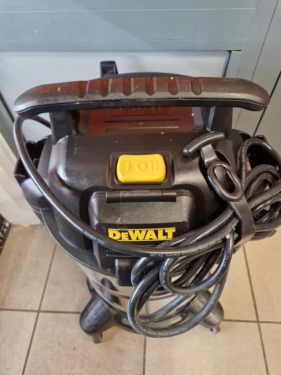 DEWALT ODKURZACZ PRZEMYSŁOWY DXV30SAPTA 30 L 1050 W 2022R
