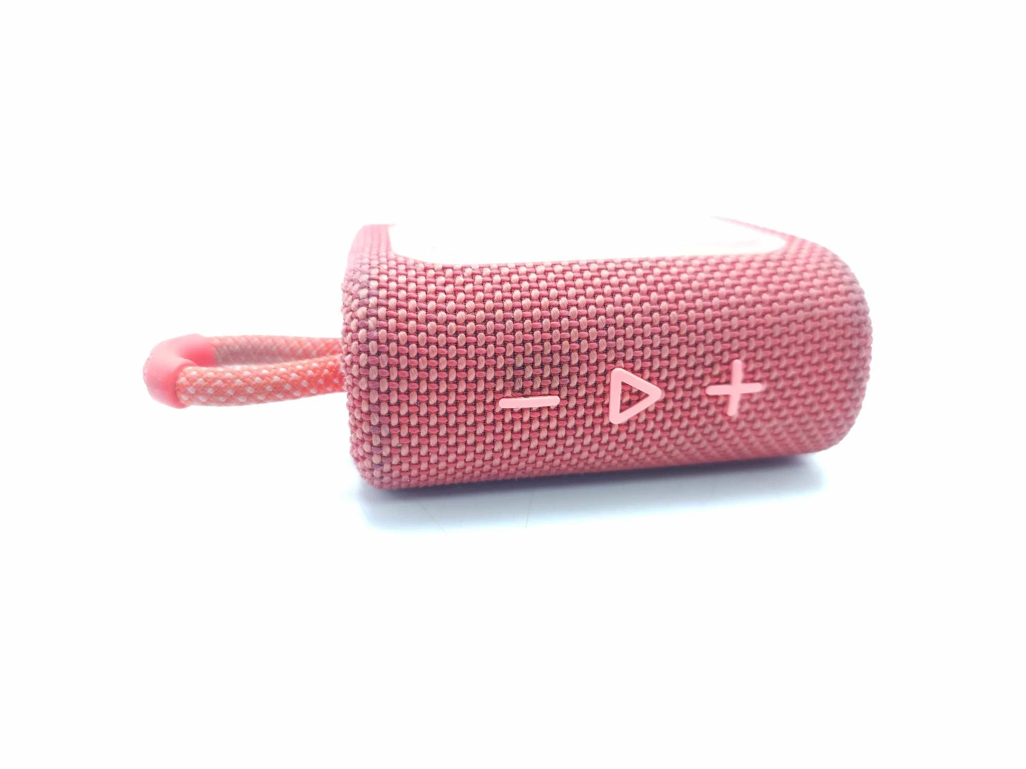 glosnik-przenosny-jbl-go-3-funkcje-odpornosc-na-zachlapanie