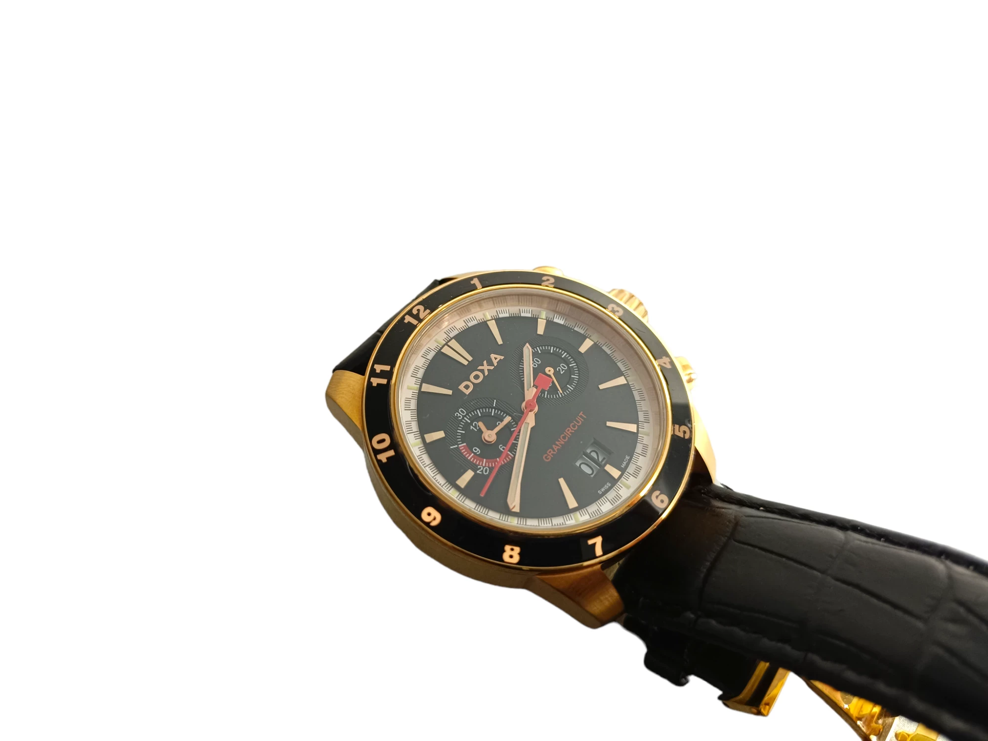 zegarek-doxa-grancircuit-14090-pudelko-rodzaj-analogowe