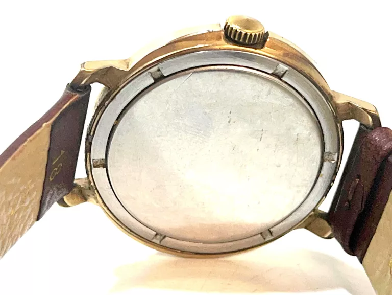 wostok-zegarek-17-jewels-rodzaj-analogowe