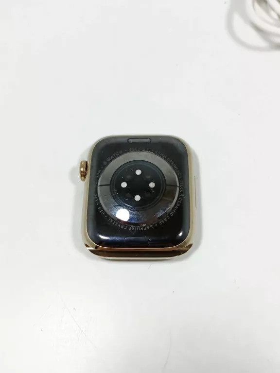 APPLE WATCH SERIES 7 GPS + CELLULAR, 45MM ZŁOTA BRANSOLETA MEDIOLAŃSKA