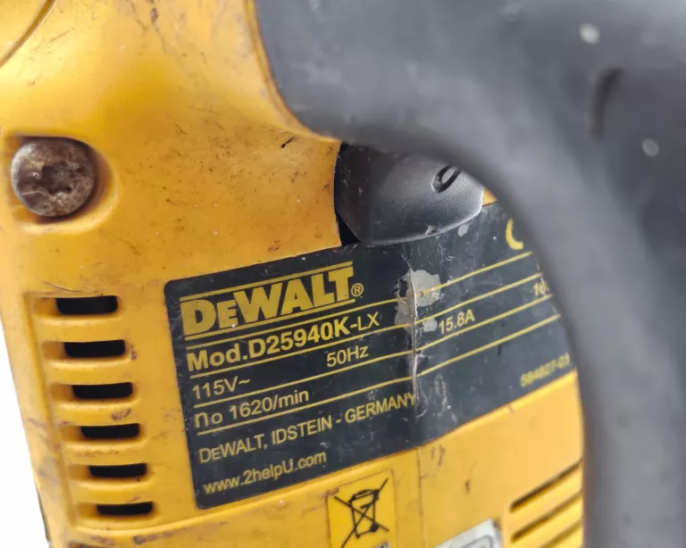 MŁOT WYBURZENIOWY DEWALT D25940K 30.6J 1600W 110V + PRZETWORNICA 230V-110V
