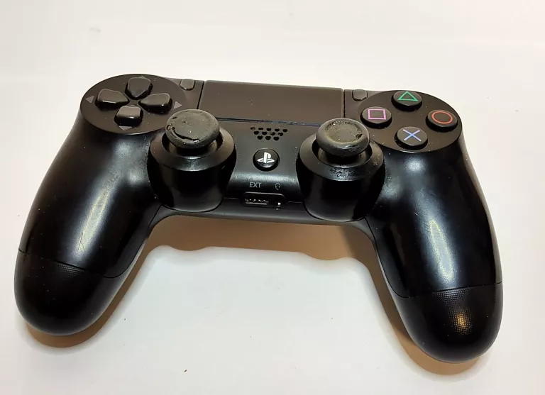 KONSOLA PS3 CECHJ04