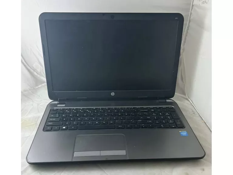 LAPTOP HP 250 G3