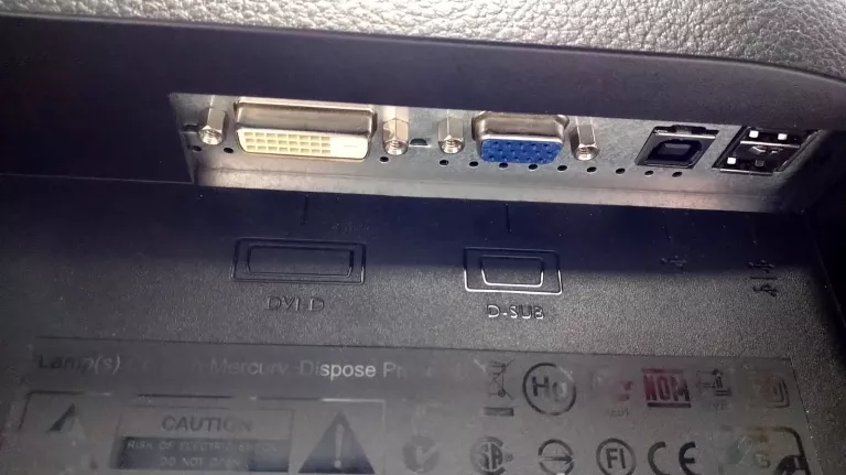 MONITOR BENQ E2220HDP 22 CALE USZKODZONY