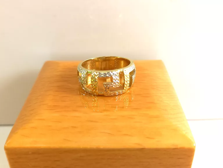 ŚLICZNY ZŁOTY PIERŚCIONEK R18 P585 4,83G