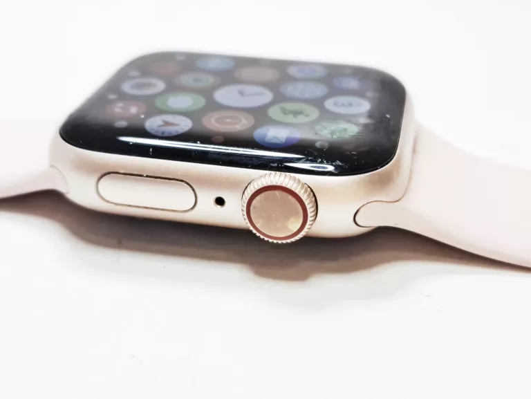 SMARTWATCH APPLE WATCH S6 44MM + ŁADOWARKA