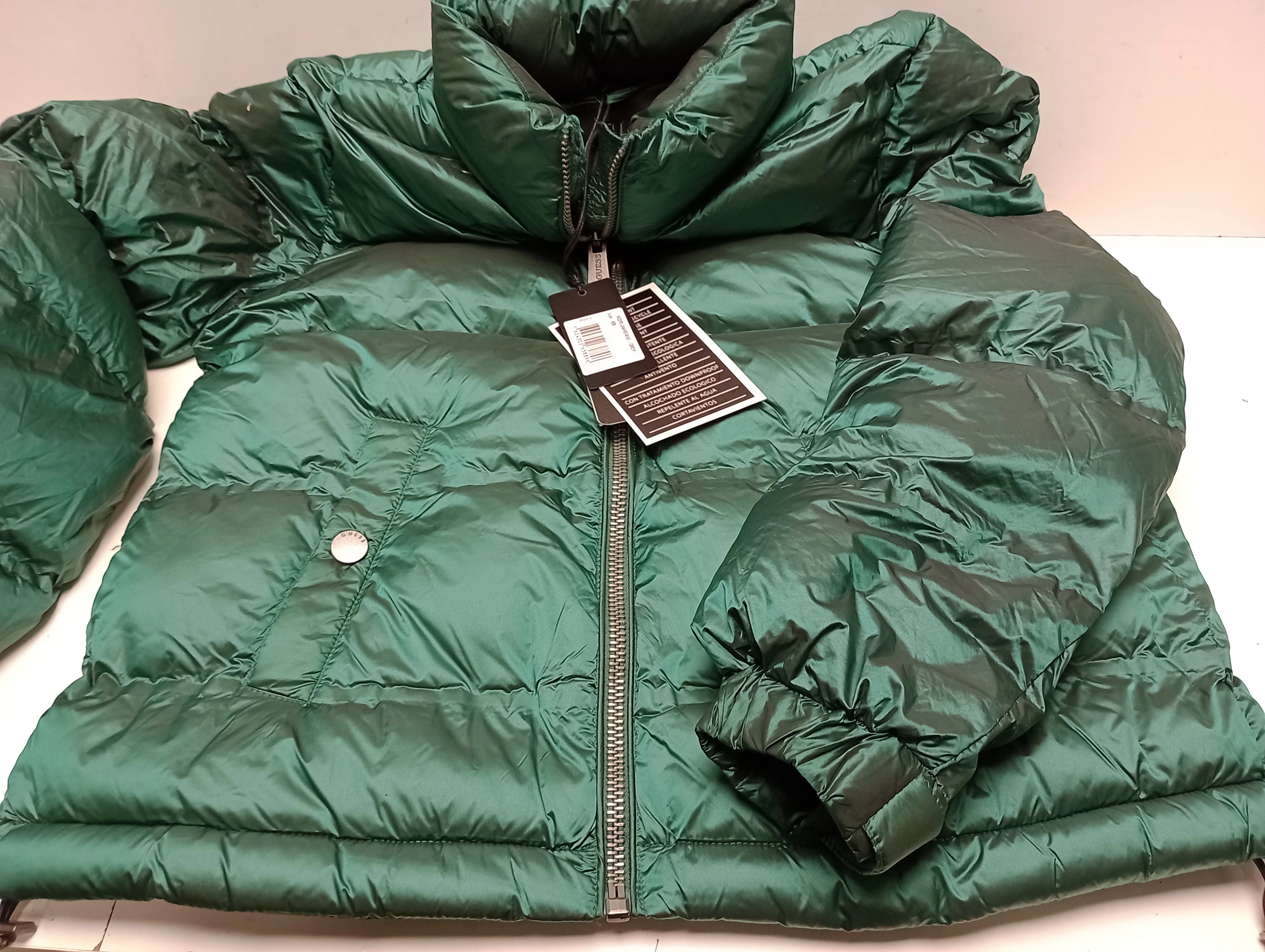 kurtka-guess-zielona-xs-dlugosc-do-pasa