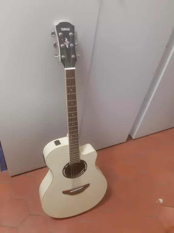 GITARA ELEKTROAKUSTYCZNA YAMAHA APX 500 II OKAZJA!!!