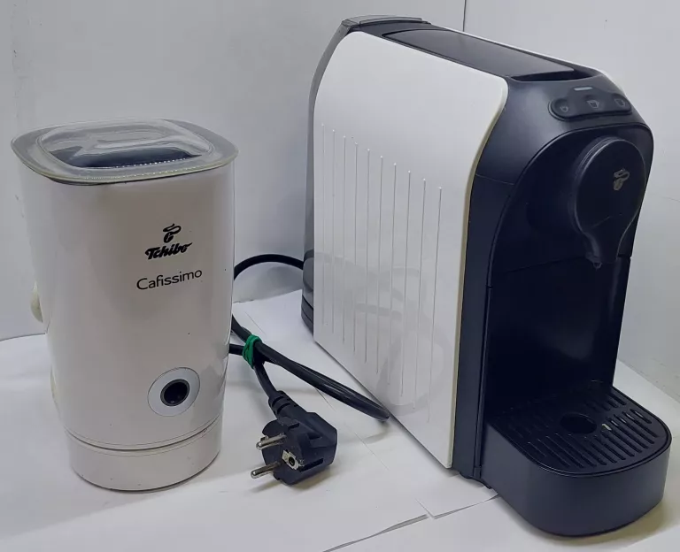 EKSPRES NA KAPSUŁKI TCHIBO CAFISSIMO EASY BLACK