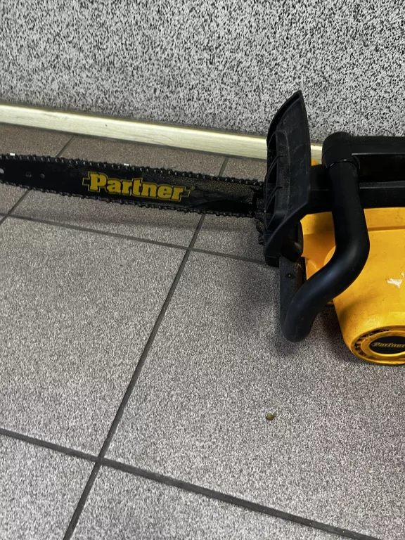PIŁA ELEKTRYCZNA PARTNER P820T