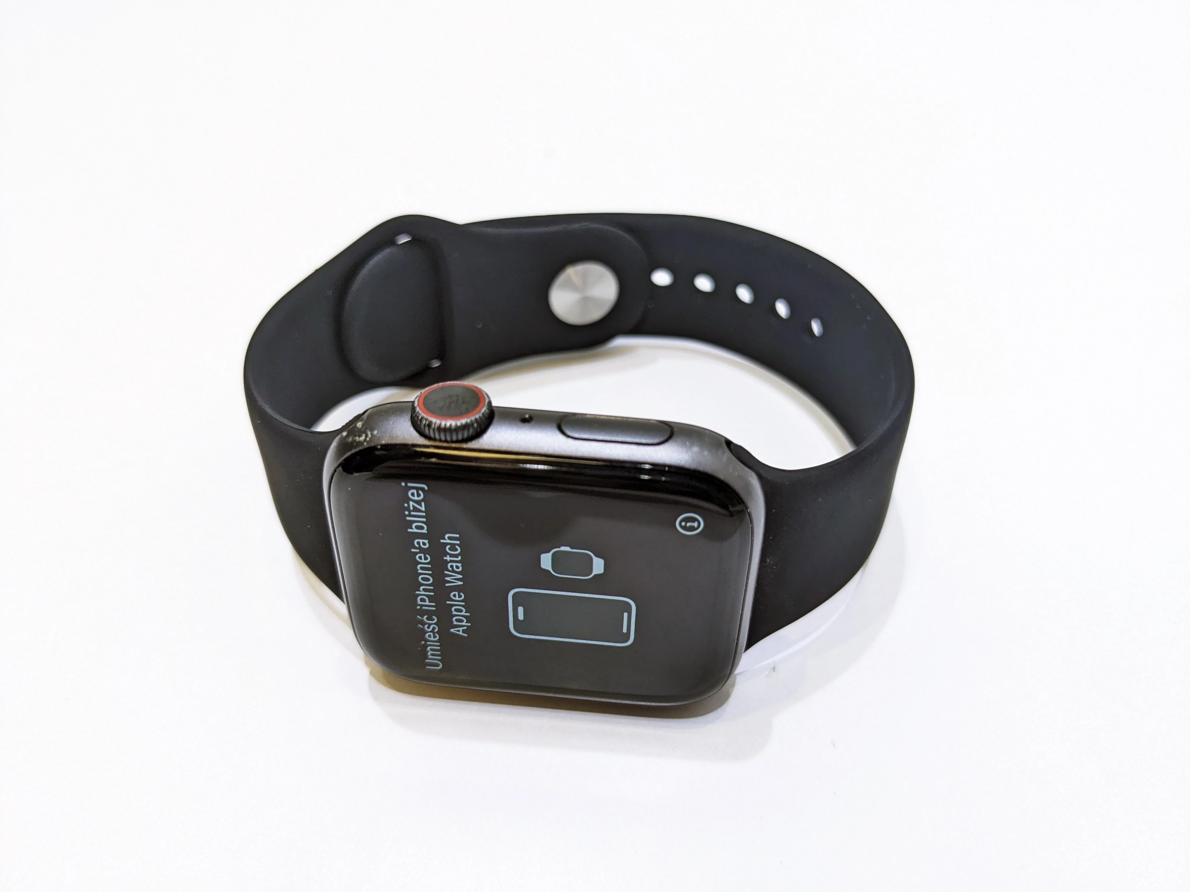 apple-watch-series-5-cellular-alu-44mm-a2157-komunikacja-bluetooth