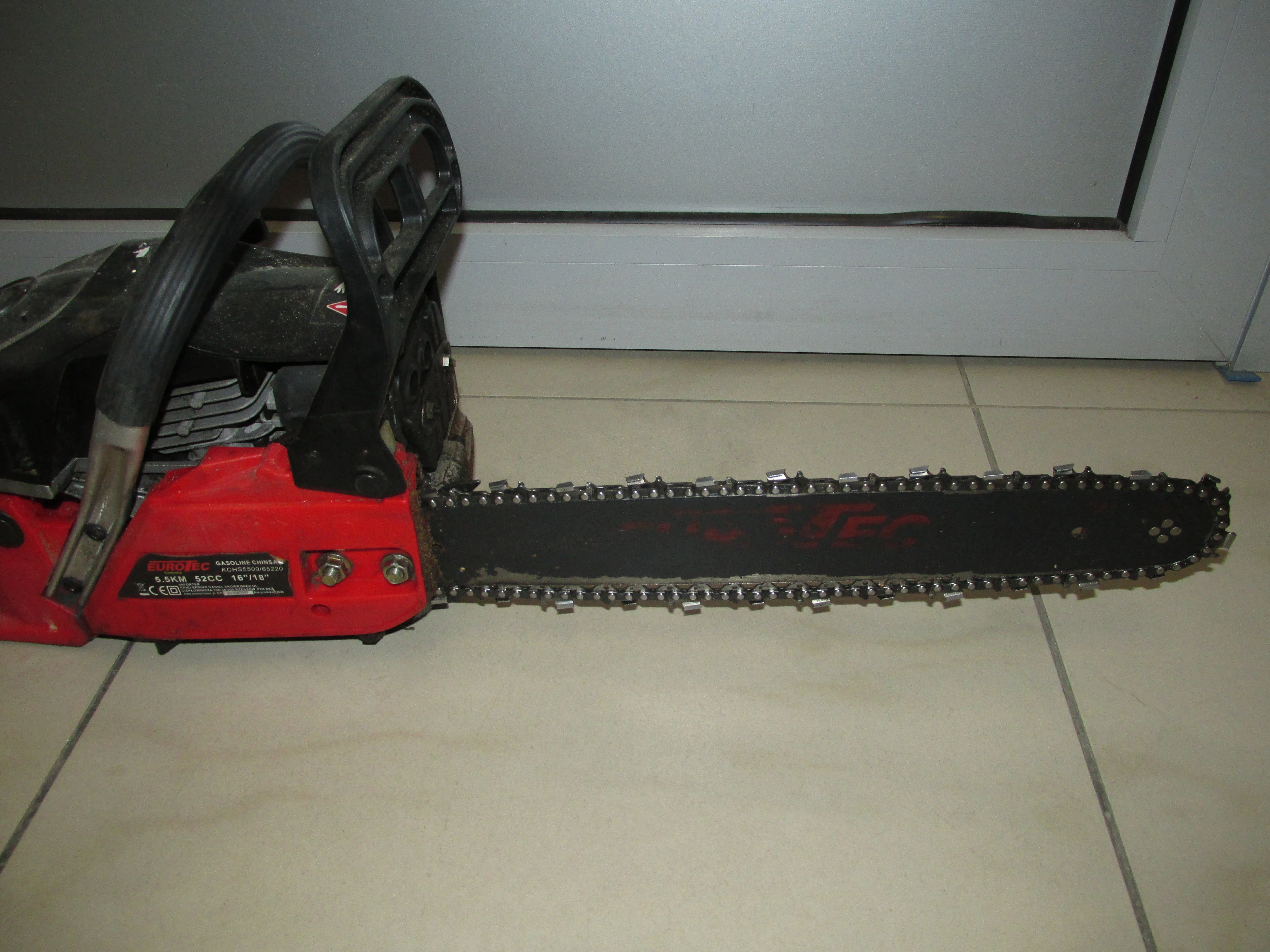 pila-spalinowa-eurotec-52cc-uszkodzona-marka-248811-1021561