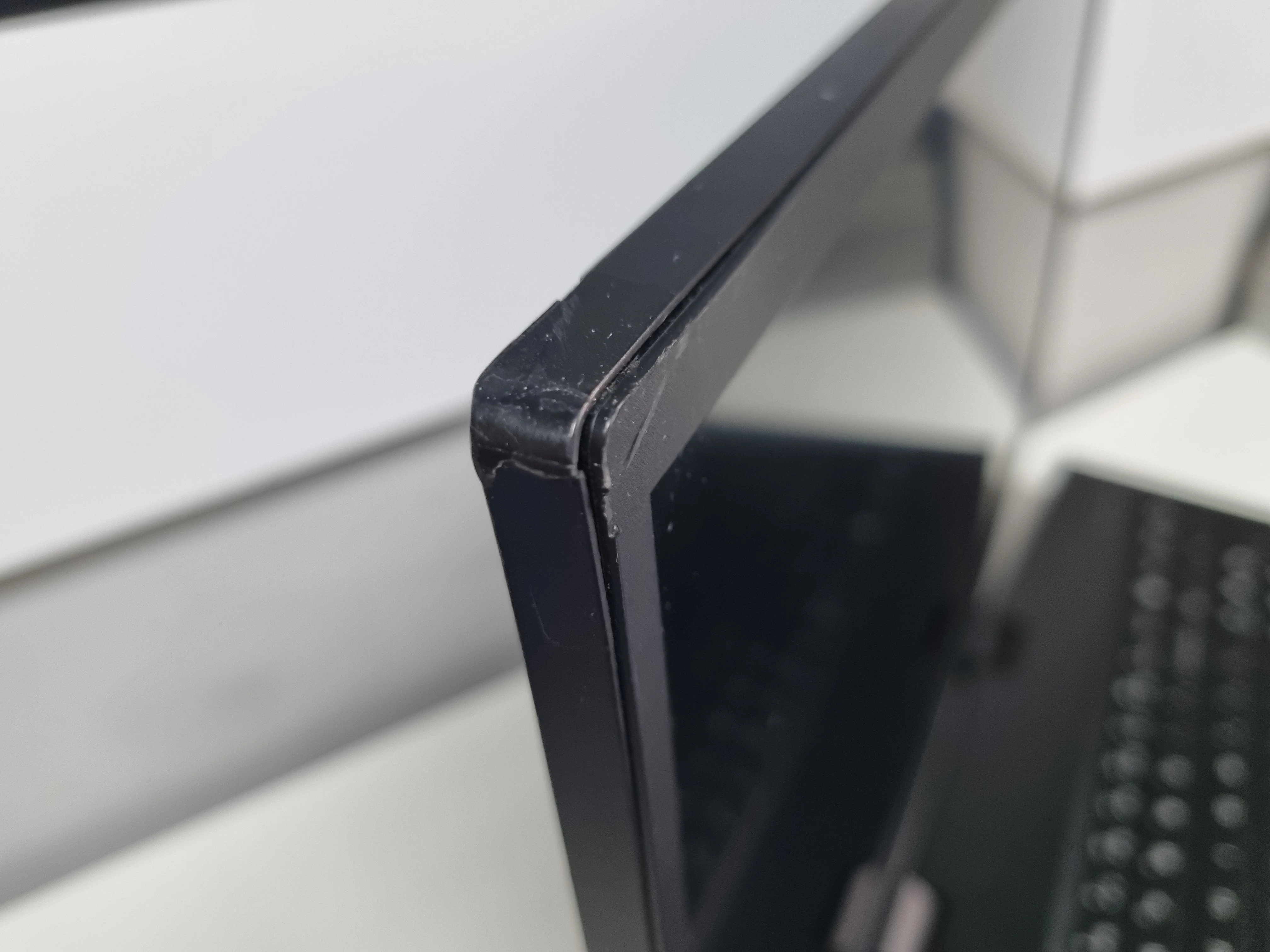 laptop-hp-omen-17-cb1004nw-i7-10750h16gb512win10-rtx2060-144hz-kod-producenta-277u1ea