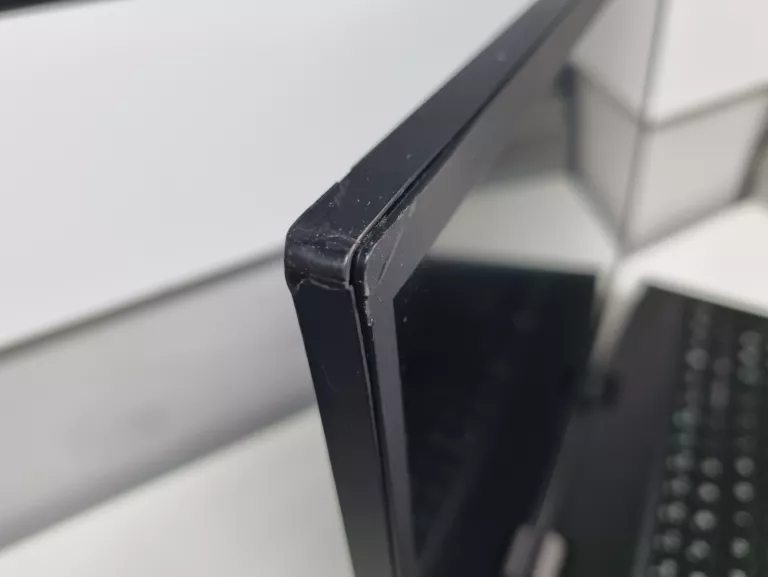 laptop-hp-omen-17-cb1004nw-i7-10750h16gb512win10-rtx2060-144hz-kod-producenta-277u1ea