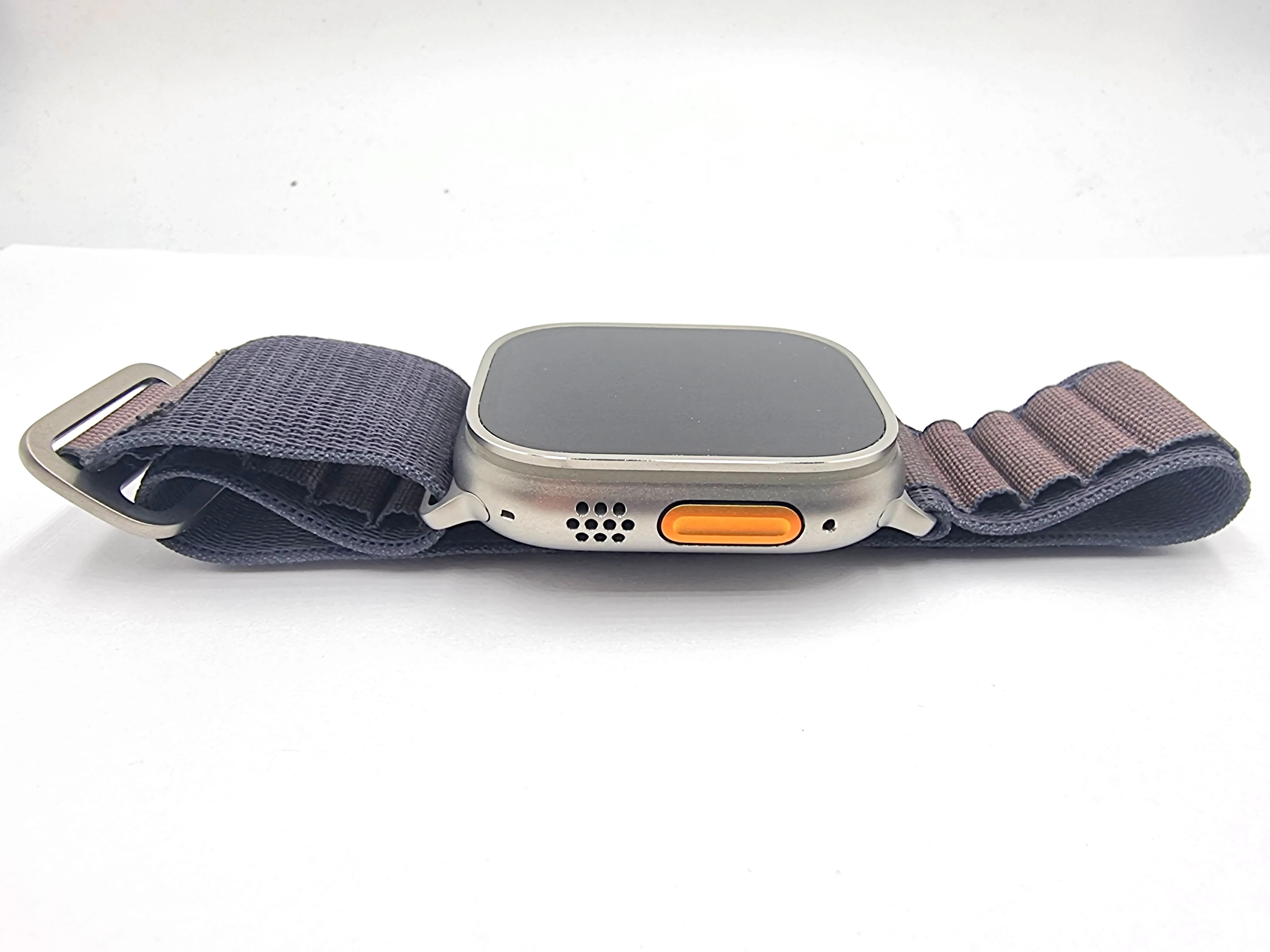 apple-watch-ultra-1-wodoszczelnosc-tak