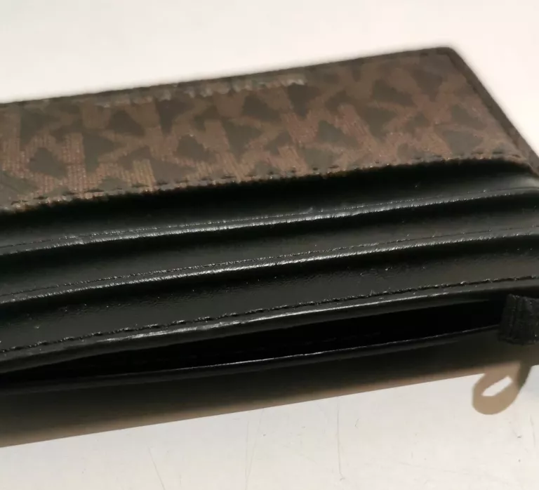 PORTFEL NA KARTY MICHAEL KORS