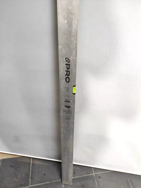 PRO ŁATA MURARSKA 200CM