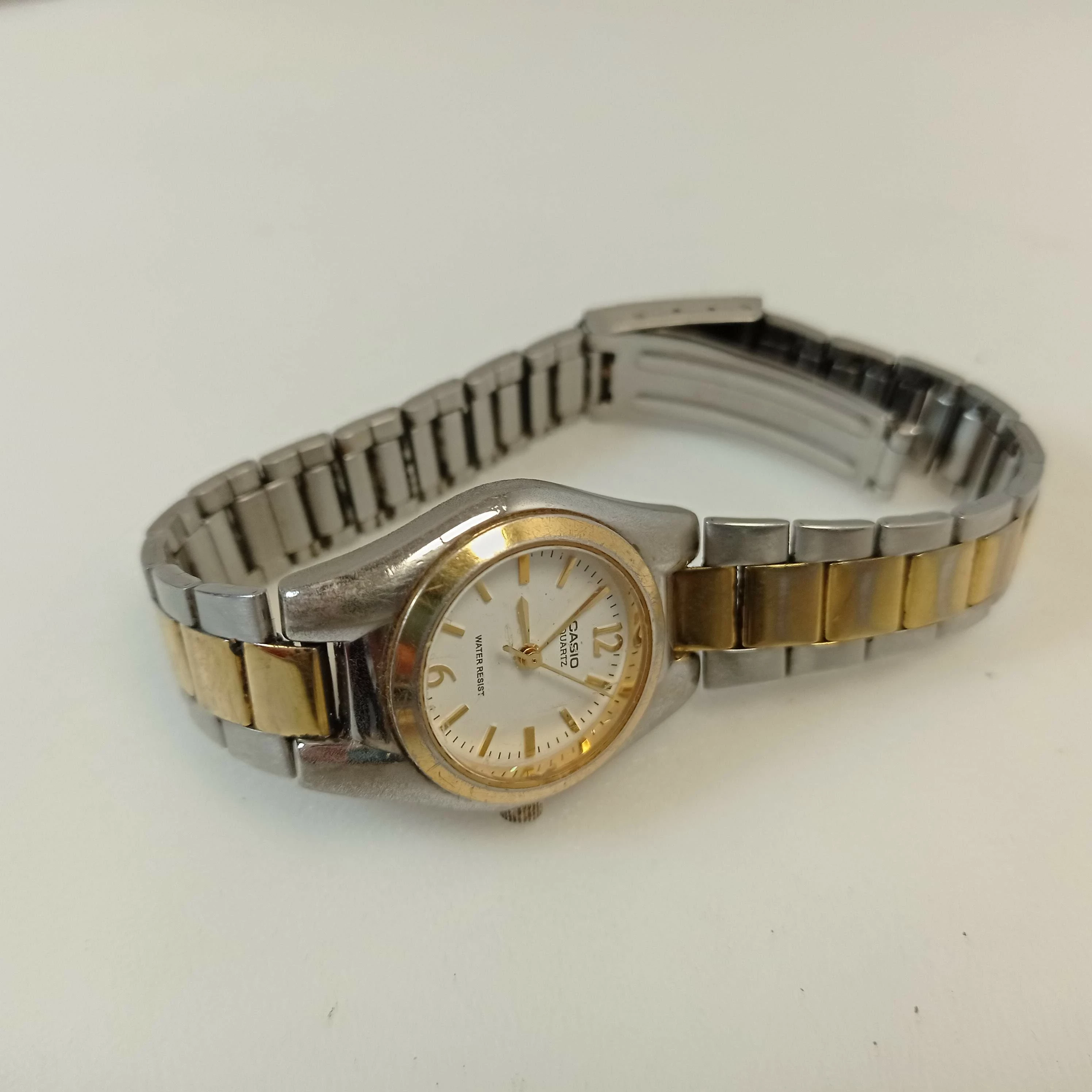 zegarek-damski-casio-at-opis-rodzaj-analogowe