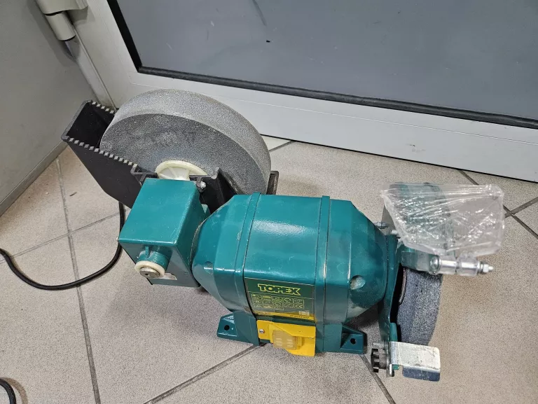 SZLIFIERKA STOŁOWA 250W TOPEX 150/200MM