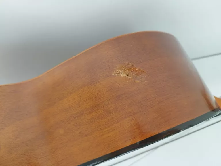 GITARA KLASYCZNA ADMIRA PALOMA USZKODZONA