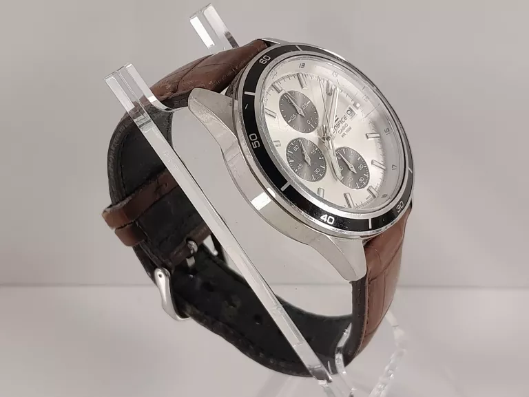 ZEGAREK EDIFICE CASIO EFR 526