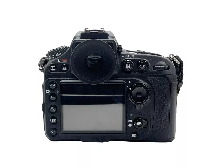 LUSTRZANKA BODY NIKON D800 + AKUMULATOR NISKI PRZEBIEG 17K!