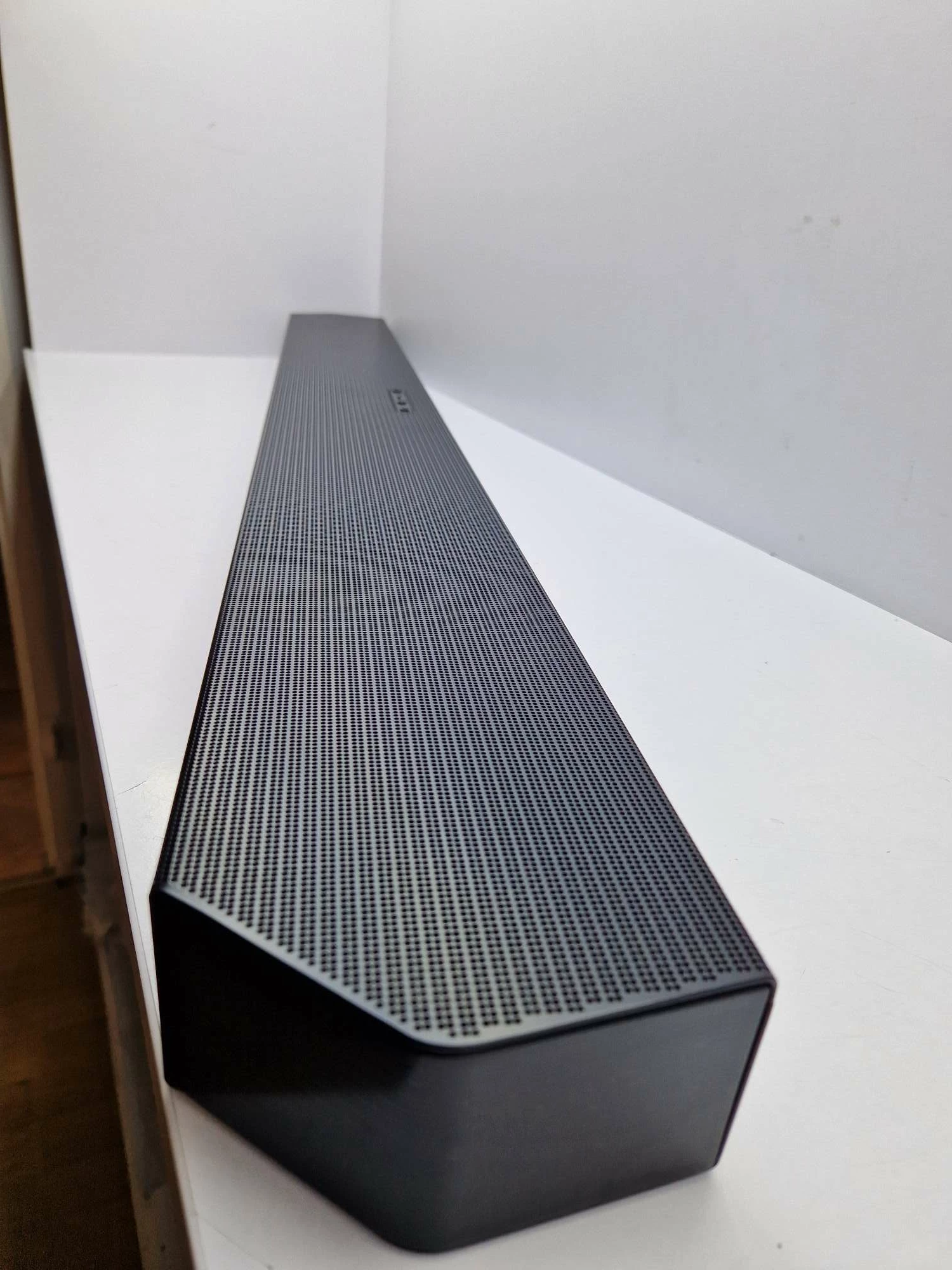 soundbar-samsung-hw-q700ben-31-product-id-f4bf2bef-961e-4bc8-9f52-95bed3eef6d9