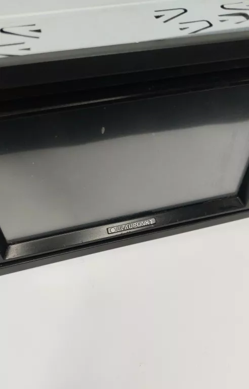 radio-samochodowe-blaupunkt-new-york-800-rodzaj-akcesoryjny