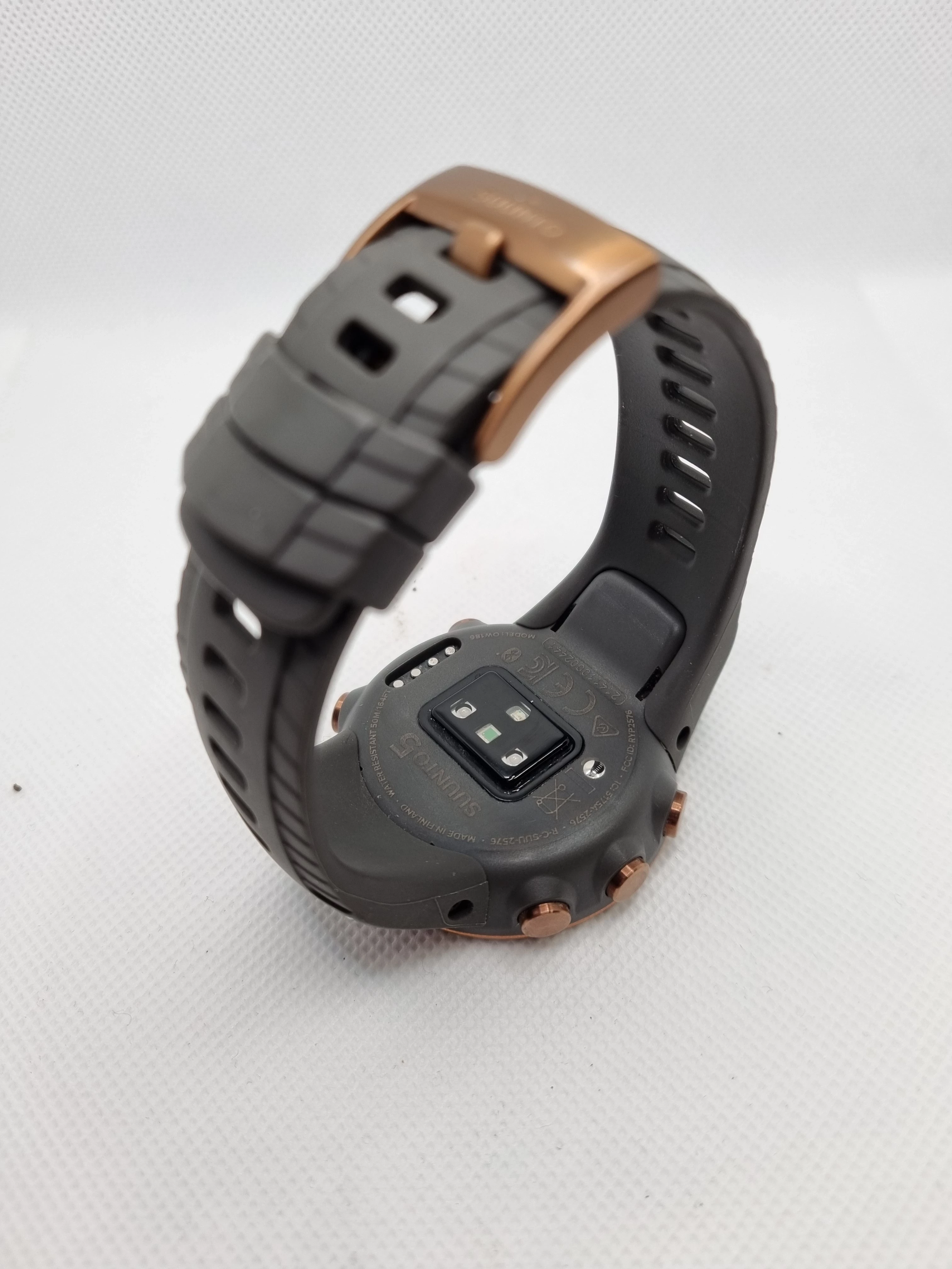 zegarek-sportowy-suunto-5-graphite-copper-idealny-stan-rodzaj-analogowo-cyfrowe