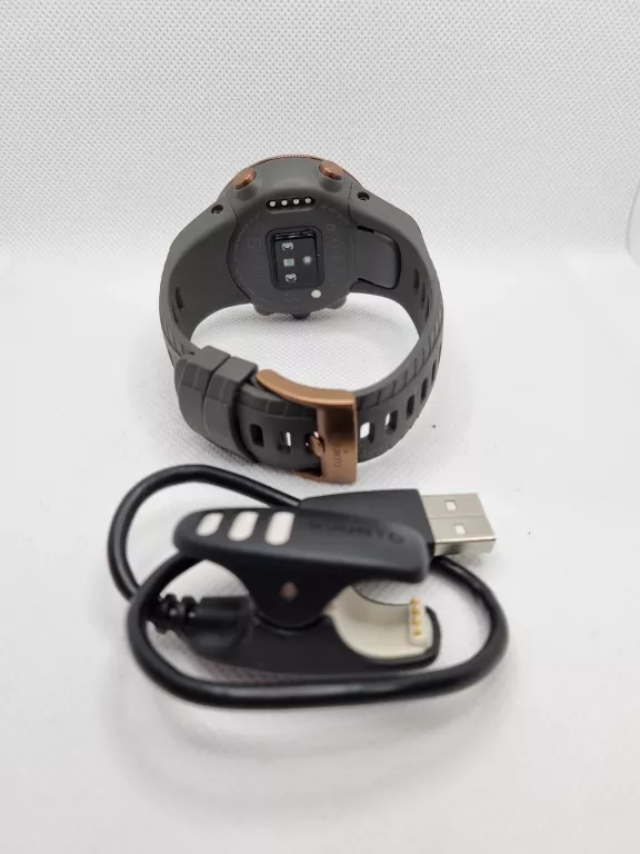 zegarek-sportowy-suunto-5-graphite-copper-idealny-stan-material-paska-guma