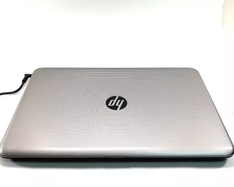 LAPTOP HP TPN-C129 128GB SSD / 4GB RAM INTEL COREI3 5005U