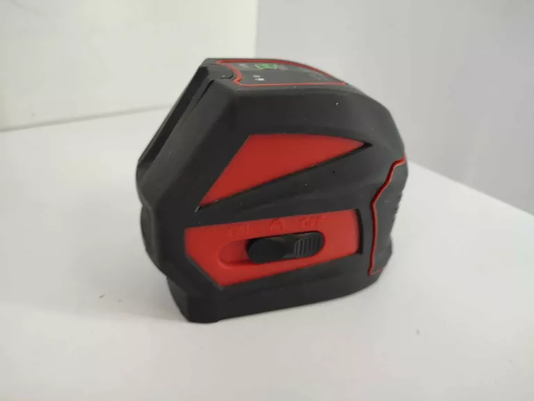 LASER KRZYŻOWY FUTECH SATURN 2 POZIOMICA LASEROWA