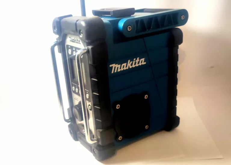 RADIO MAKITA DMR 107 + AKU 5.0AH