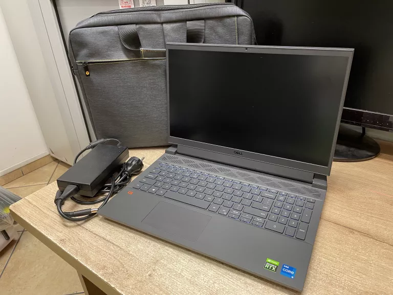 DELL INSPIRON G15 5511 15,6" I5-11260H 16GB / 512GB SSD RTX3050 WIN11