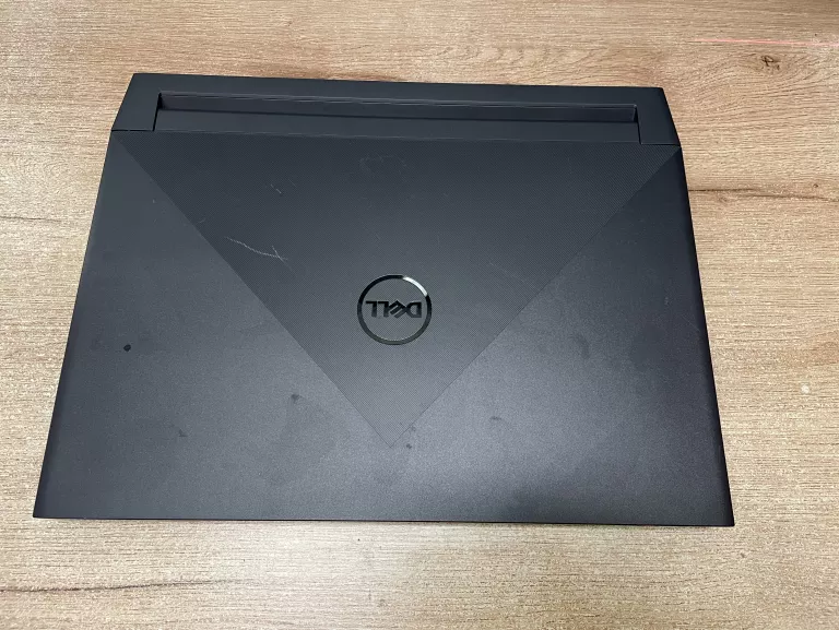 DELL INSPIRON G15 5511 15,6" I5-11260H 16GB / 512GB SSD RTX3050 WIN11