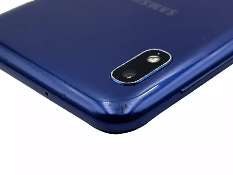 SAMSUNG GALAXY A10