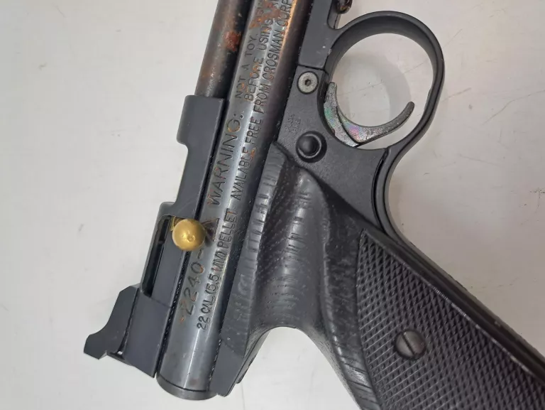 WIATRÓWKA NA CO2 CROSMAN 2240 5,5 MM+ŚRUT+ CO2