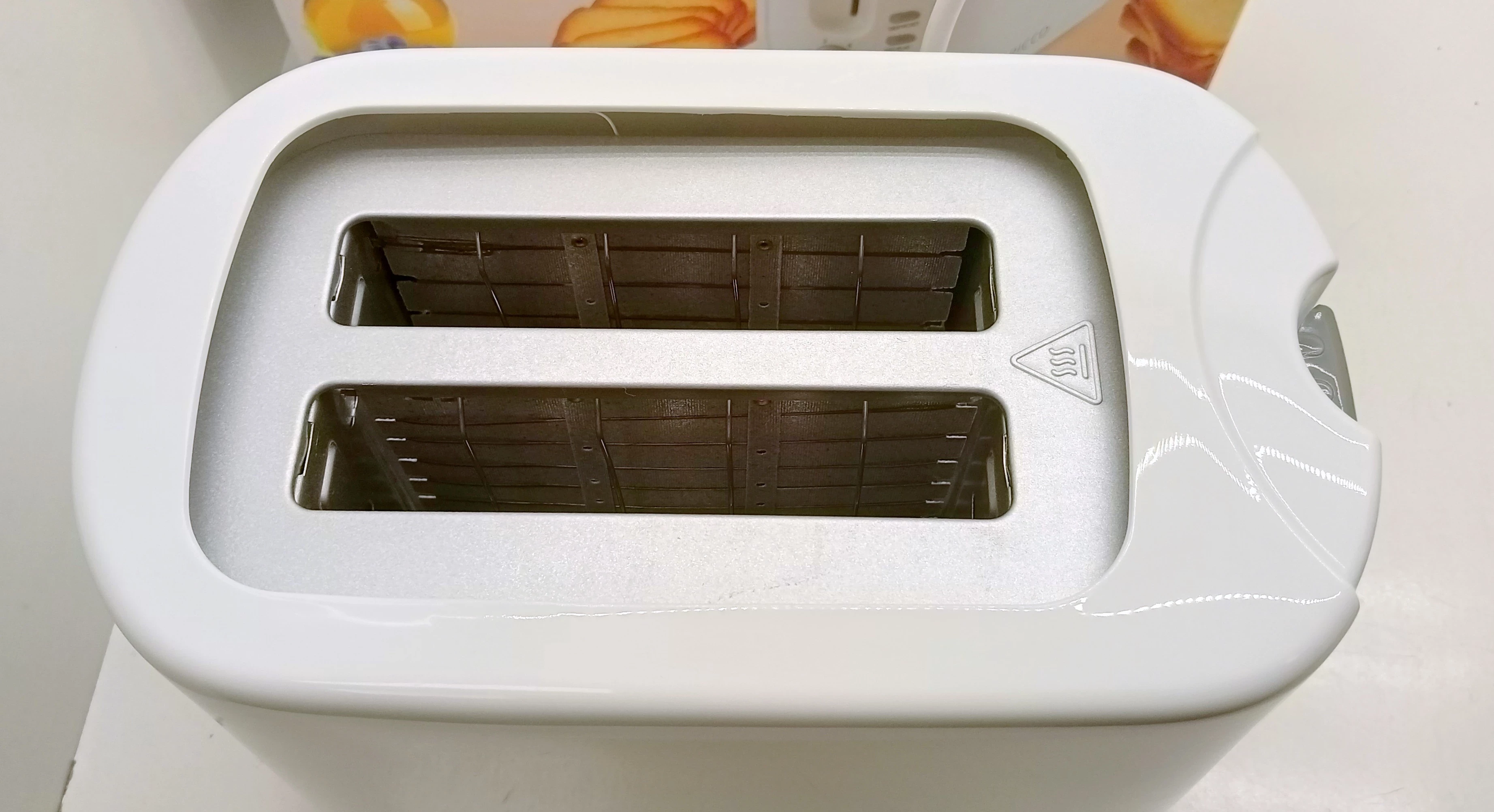 toster-ricco-rt-77-pudelko-stan-powystawowy