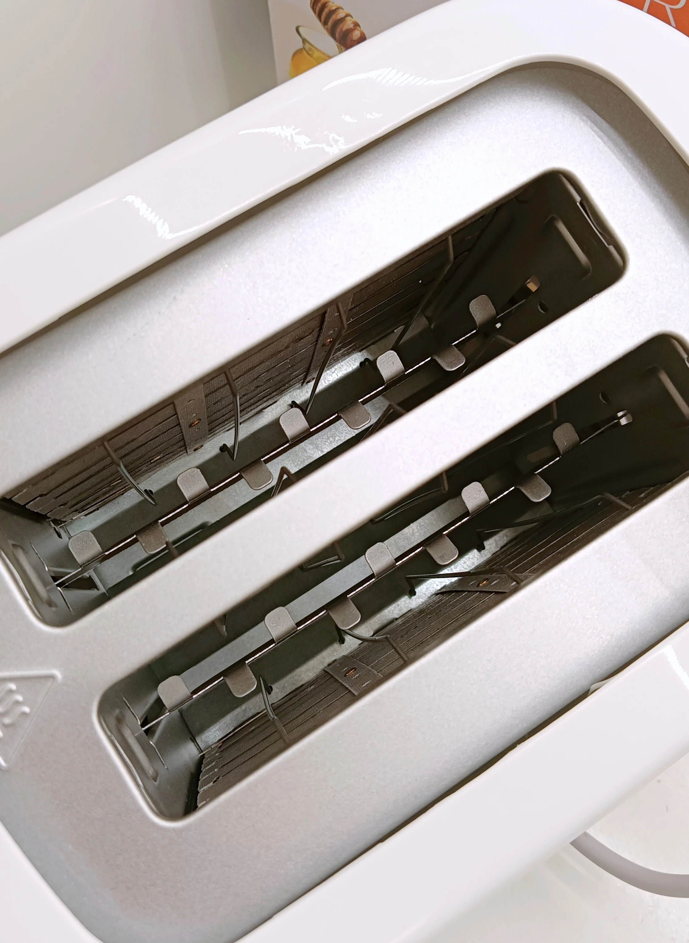 toster-ricco-rt-77-pudelko-pojemnosc-2-tosty