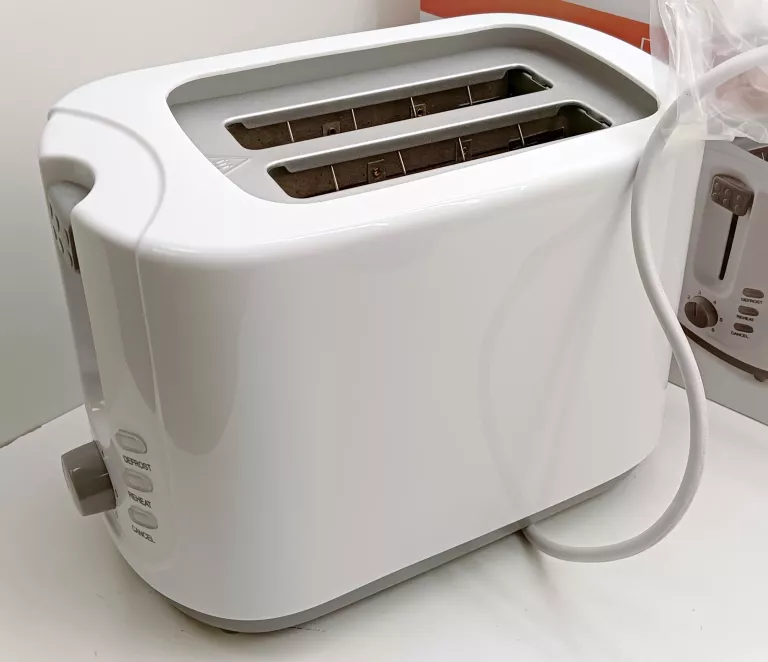 toster-ricco-rt-77-pudelko-moc-750