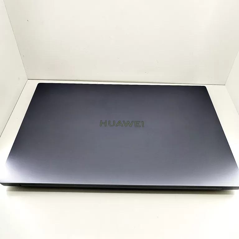 LAPTOP HUAWEI MATEBOOK D16 AMD RYZEN 5 512SSD16GB RADEON