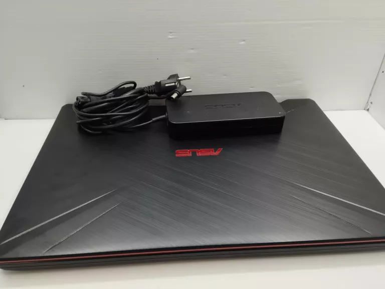 LAPTOP ASUS TUF GAMING FX505DY  16 GB / 512 GB