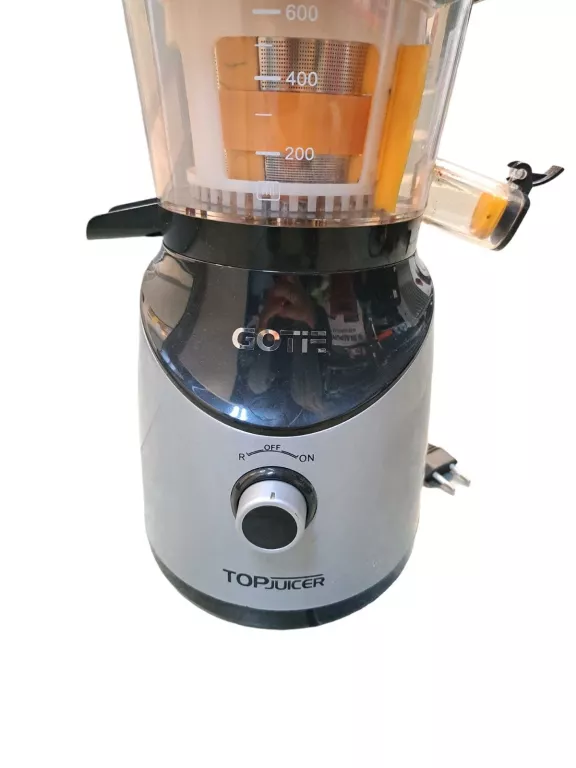 WYCISKARKA WOLNOOBROTOWA GOTIE GSJ-400