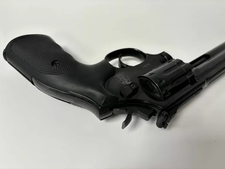 REWOLWER WIATRÓWKA SMITH & WESSON 586 8"