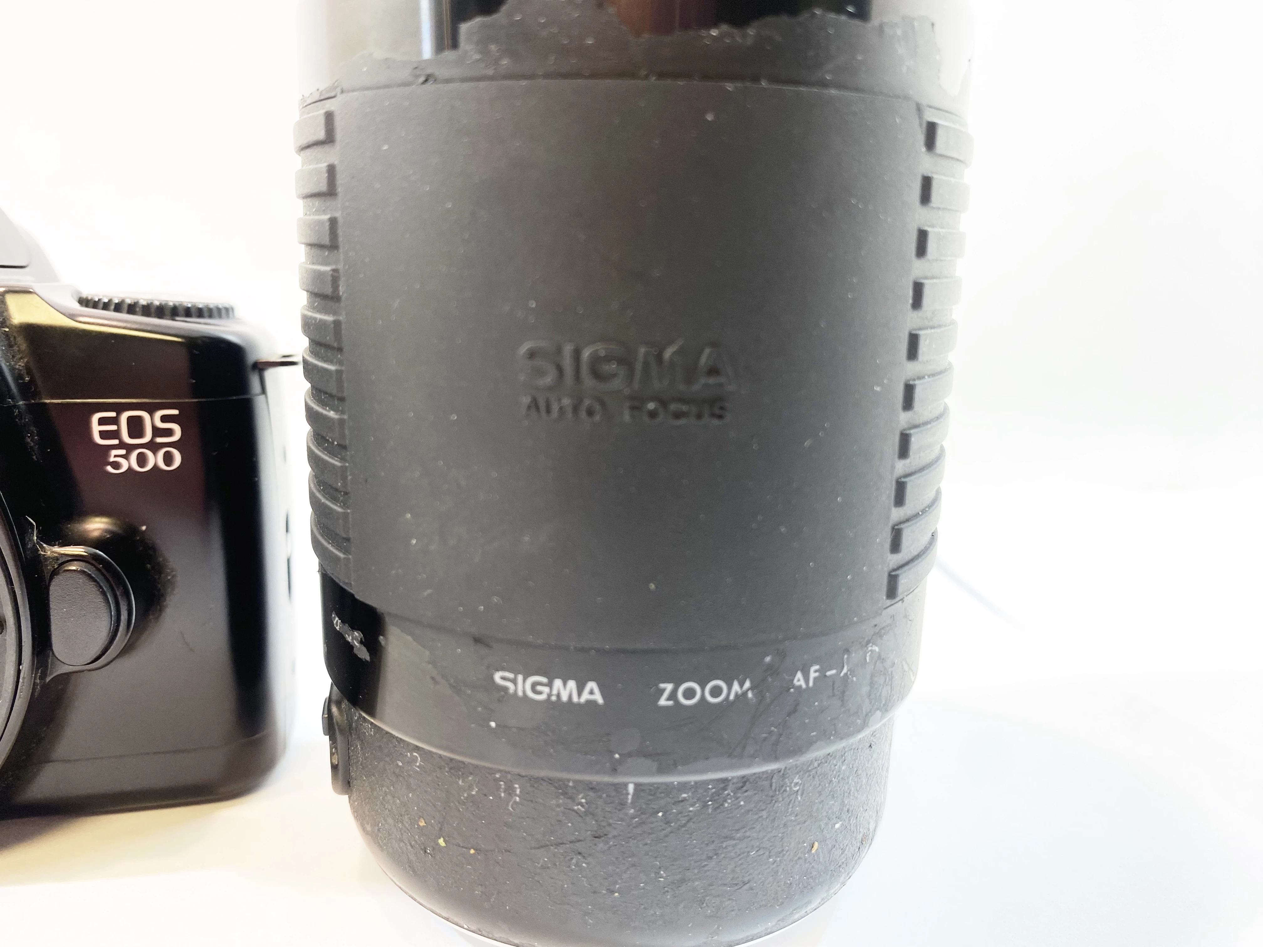 aparat-canon-eos-500-sigma-zoom-75-300mm-35-45-stan-uzywany