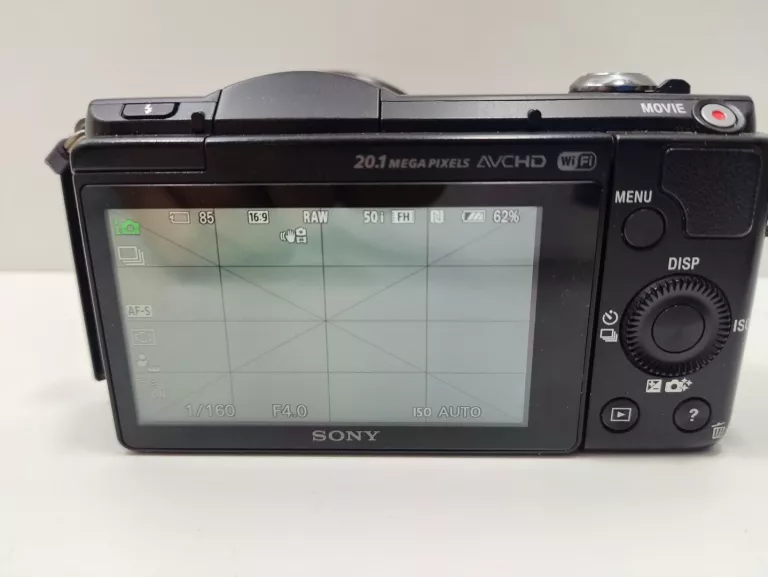 APARAT FOTOGRAFICZNY SONY ALPHA A5000 KORPUS + OBIEKTYW PRZEBIEG 6320