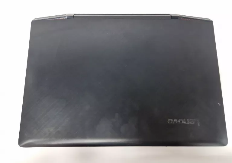 LENOVO IDEAPAD Y700-15ISK 32GB/512+1000GB I5-6300 WIN 10
